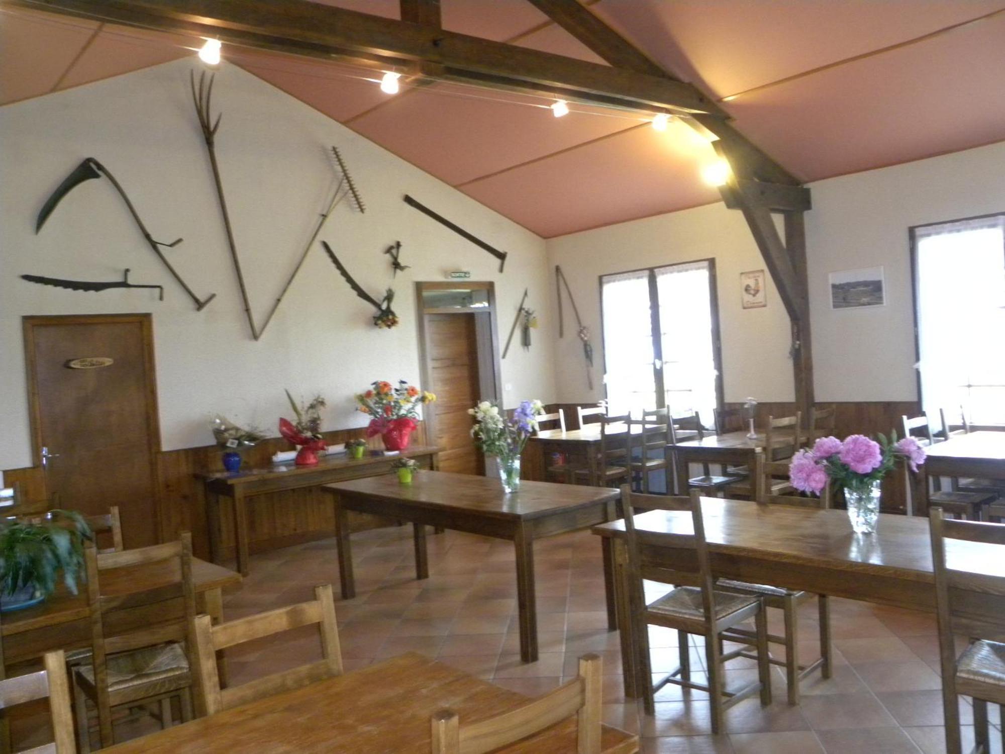 Auberge Les Volpilieres Ruynes-en-Margeride Exterior photo